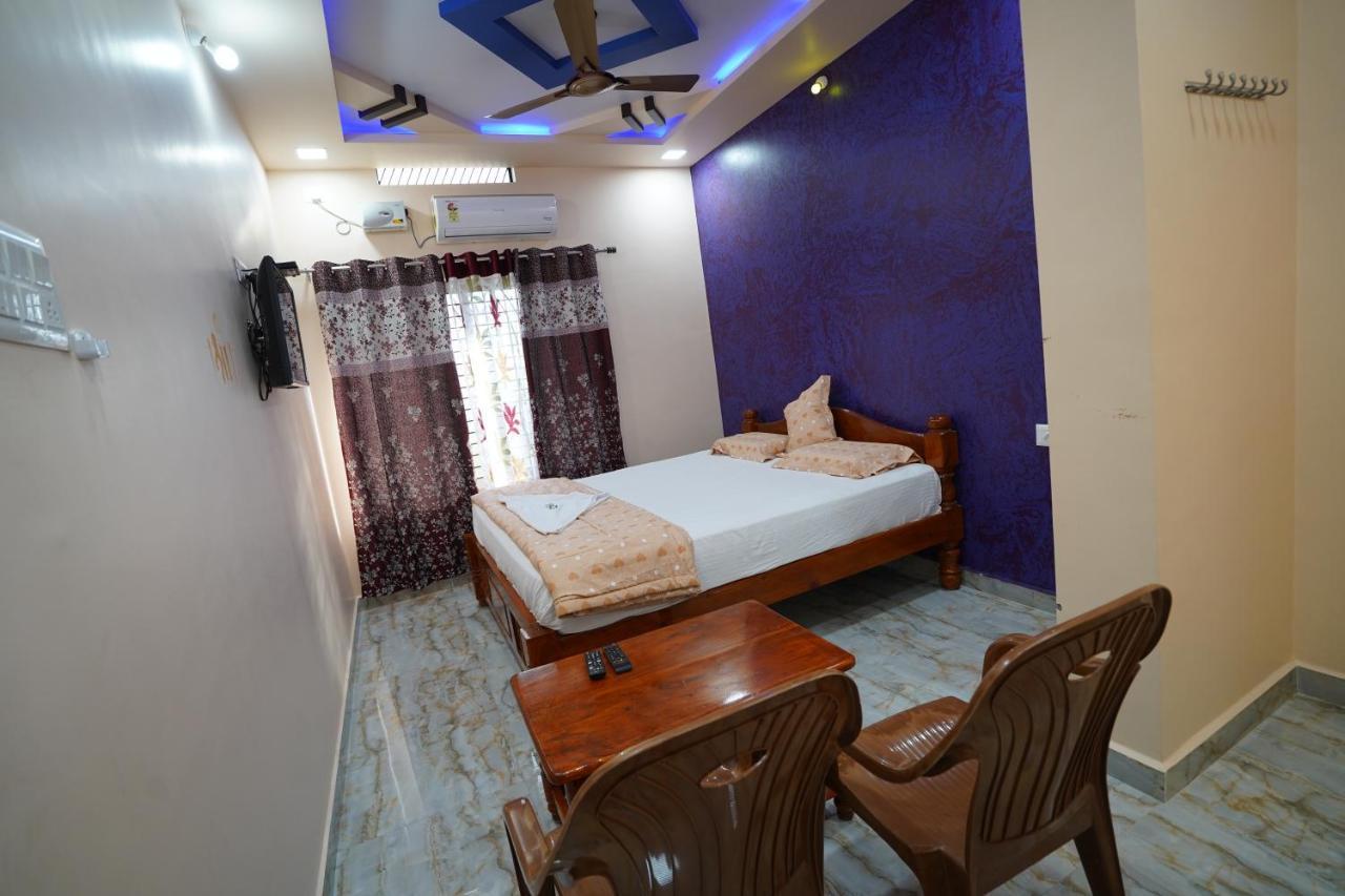 Akash Homestay Хампи Экстерьер фото